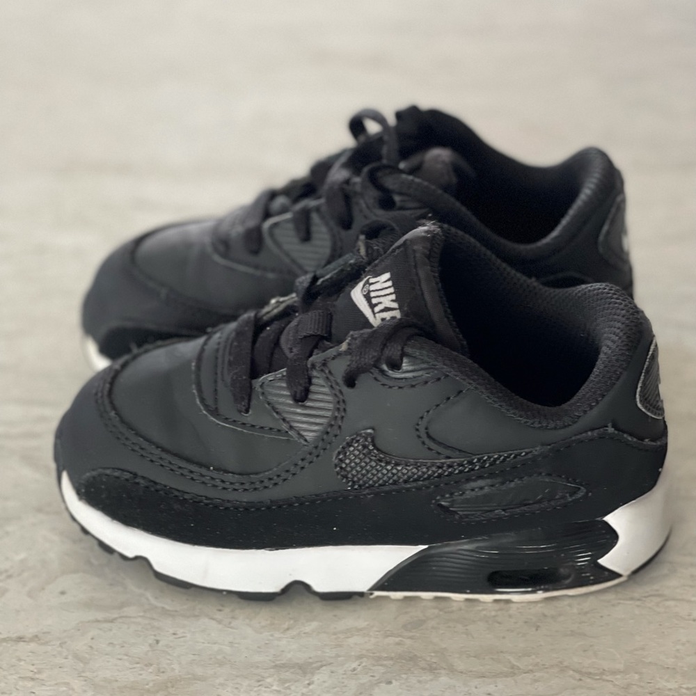 Unisex Toddlers Nike Air Max Sneakers size:8c